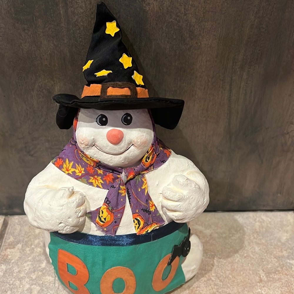 Vintage Oxford halloween decor